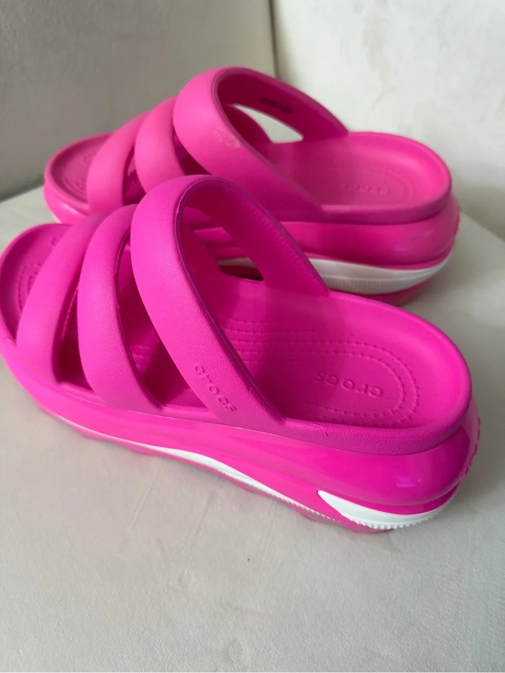 CROCS Unisex Triple-Strap Platform Slides in Bright Pink with White Accent